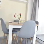 Apartment Rnet - 600 Garbi 04-55 Roses