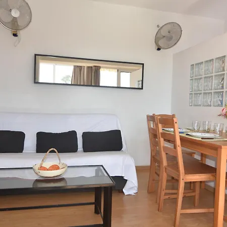 Apartment Rnet - 600 Garbi 01-40 *